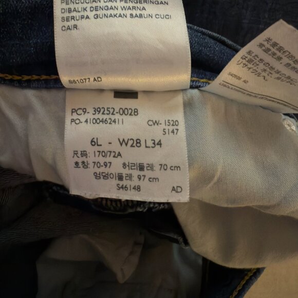 Levi's Classic Bootcut Women's Jeans (Size 28) - Picture 14 of 15